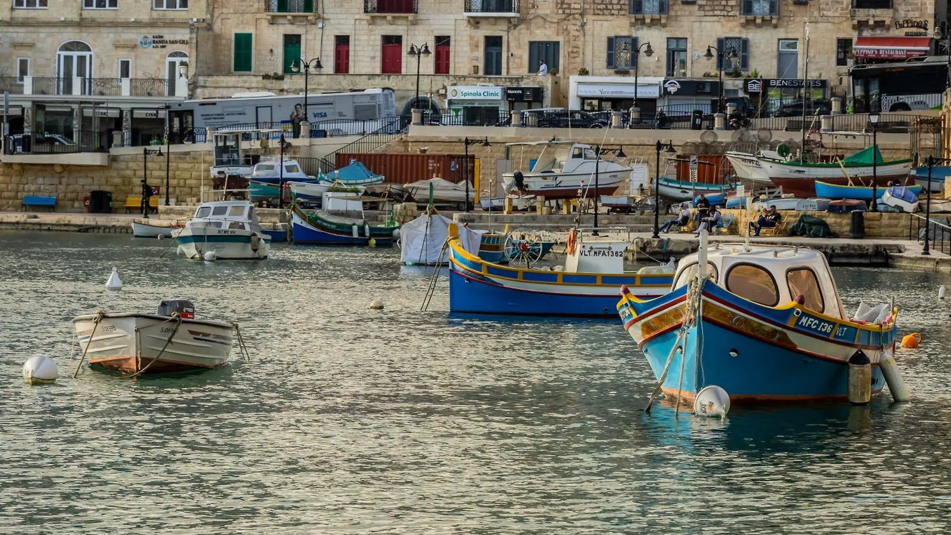 Spinola Studio Deluxe, Stjulians Saint Julian's